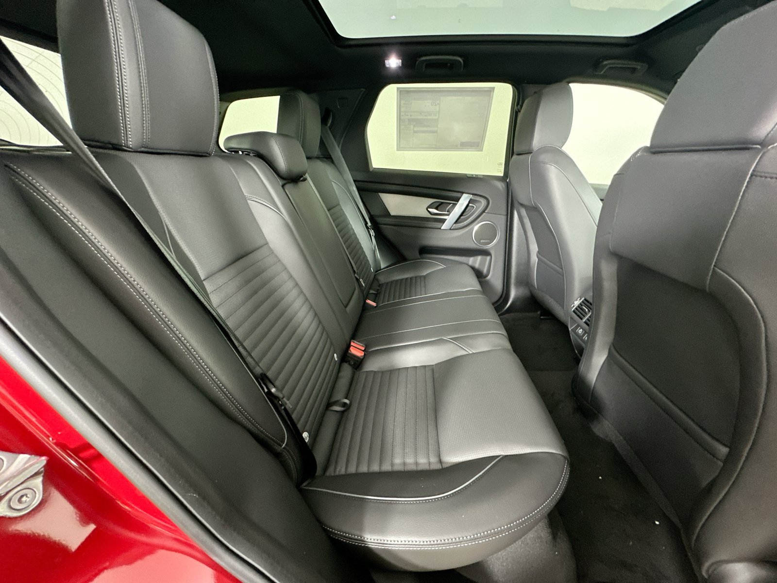 New 2026 Land Rover Discovery Sport Landmark AWD/4WD image 41