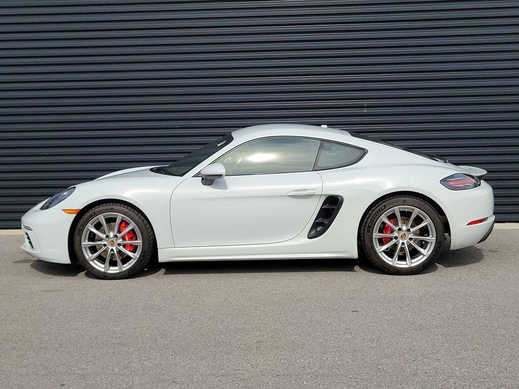 Certified 2019 Porsche 718 Cayman S RWD image 2