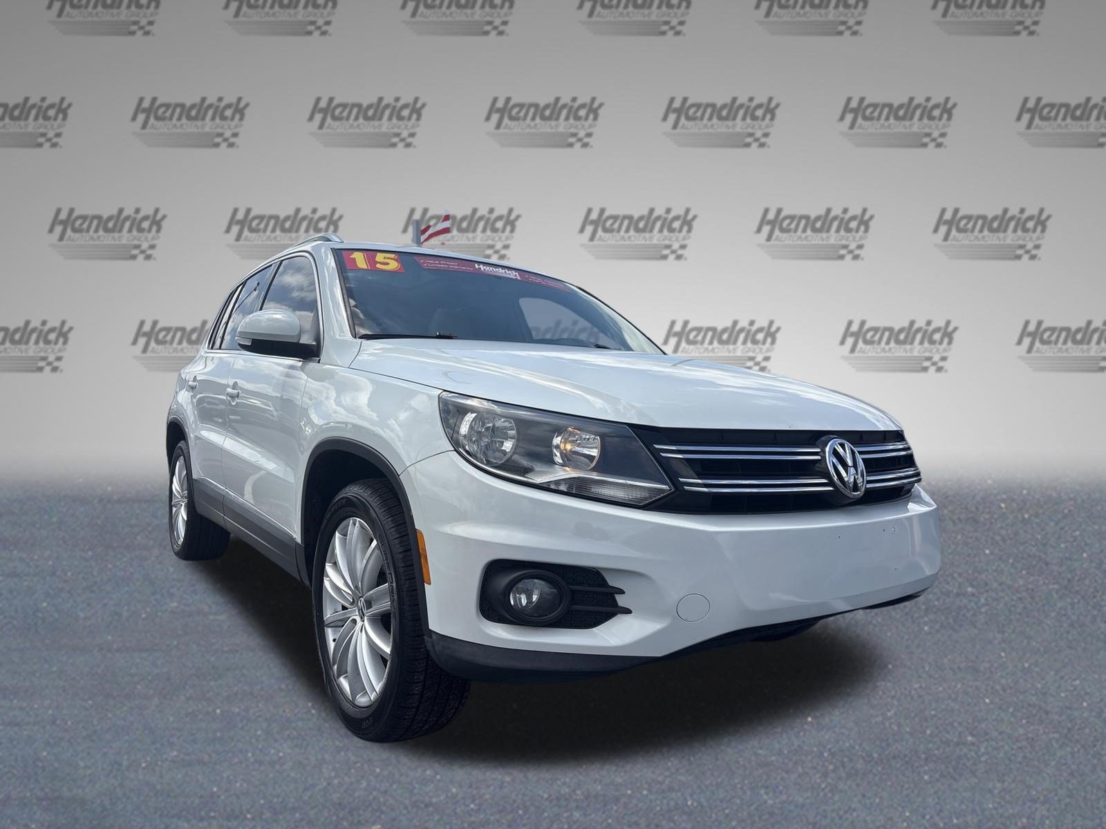 Used 2015 Volkswagen Tiguan SEL AWD/4WD image 7