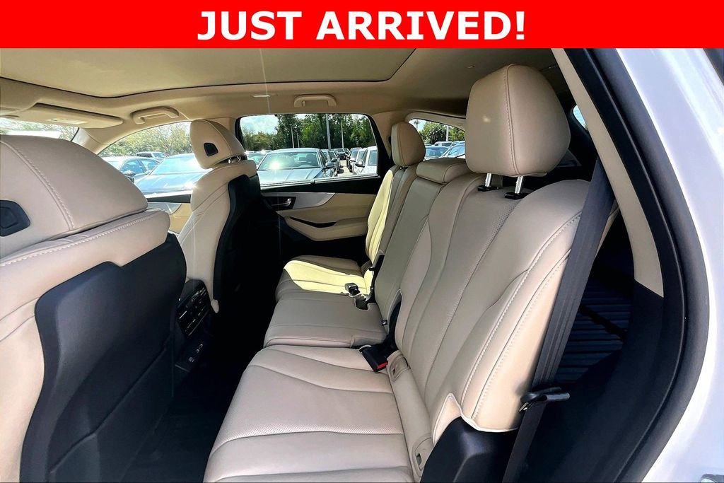 Used 2023 Acura MDX SH-AWD w/ Technology Package image 17
