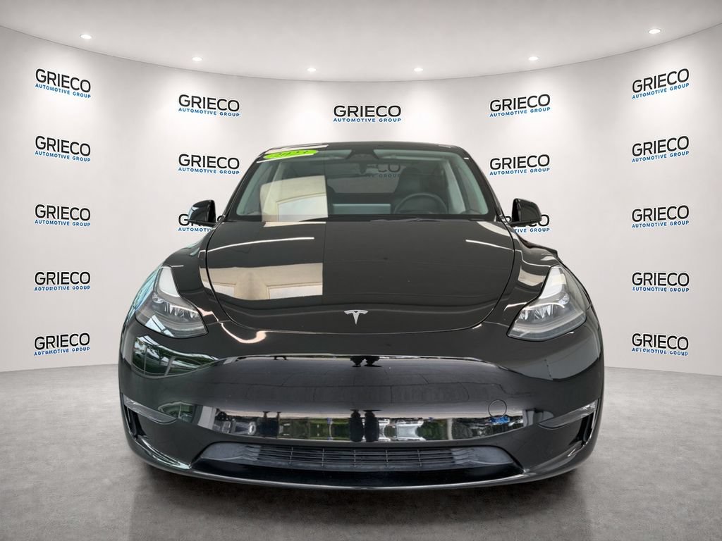 Used 2023 Tesla Model Y 2WD image 2