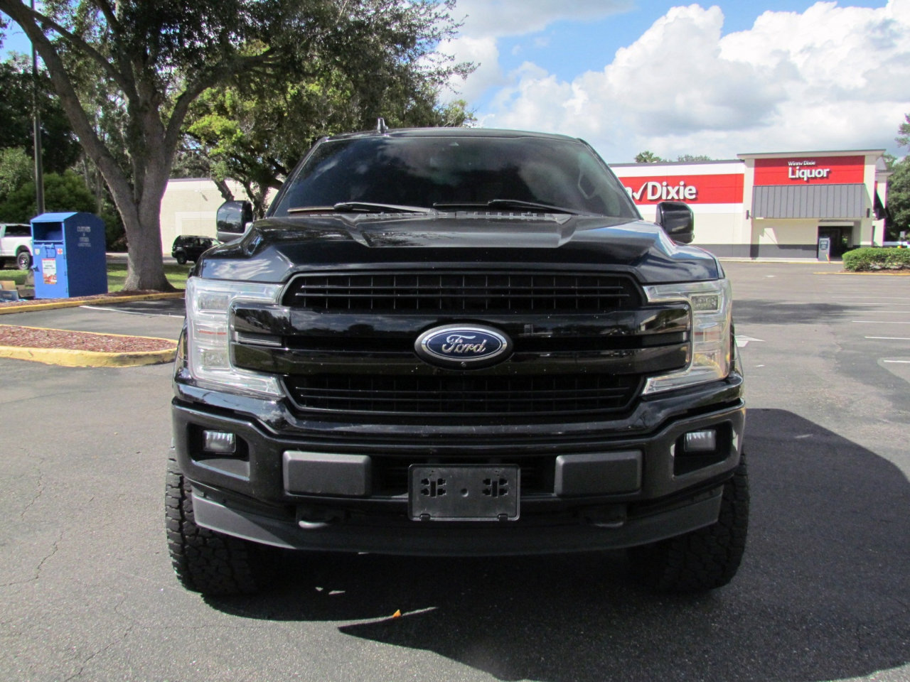 Used 2018 Ford F150 Lariat w/ Equipment Group 502A Luxury image 13