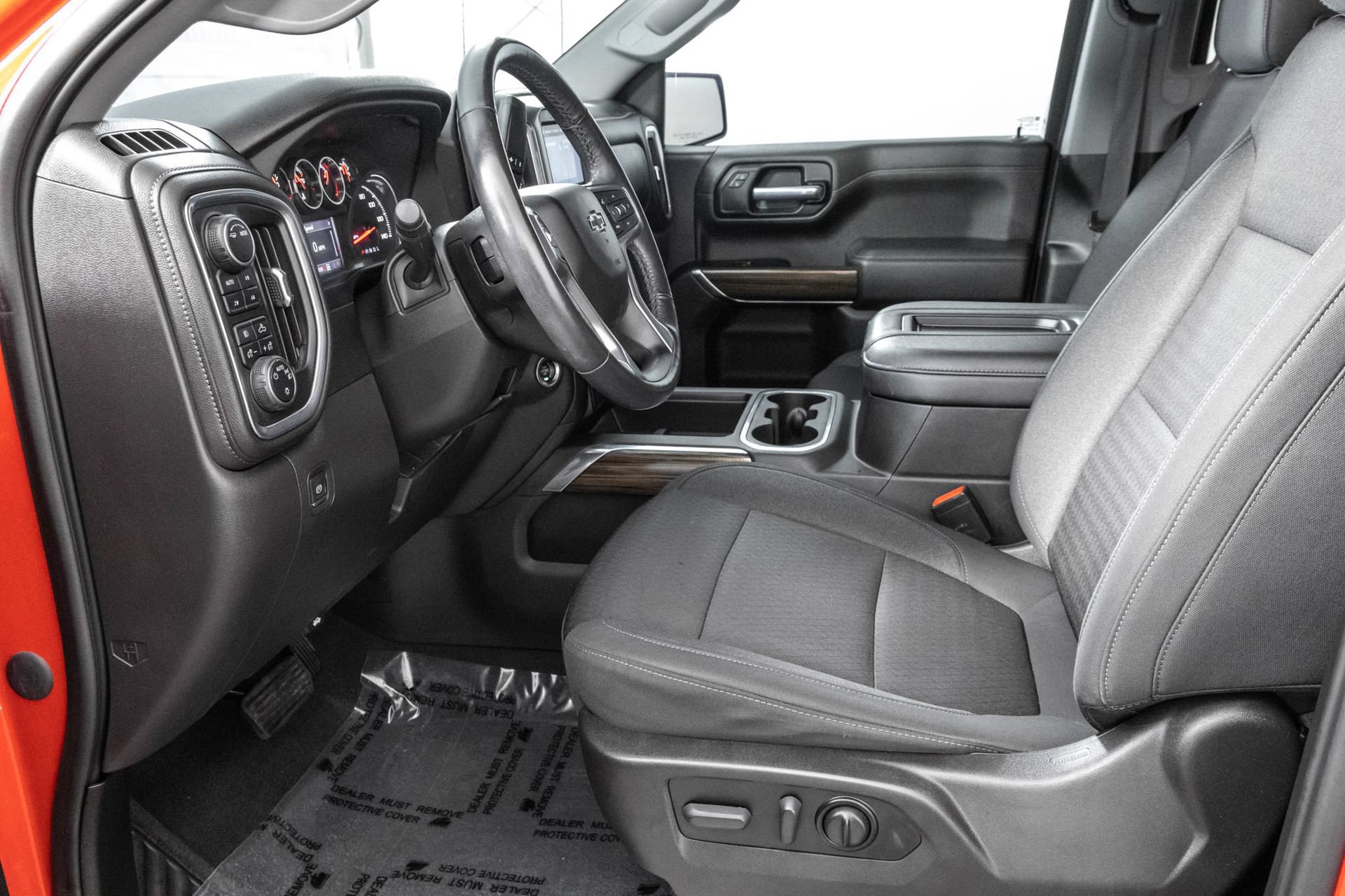 Used 2022 Chevrolet Silverado 1500 LT Trail Boss AWD/4WD image 7