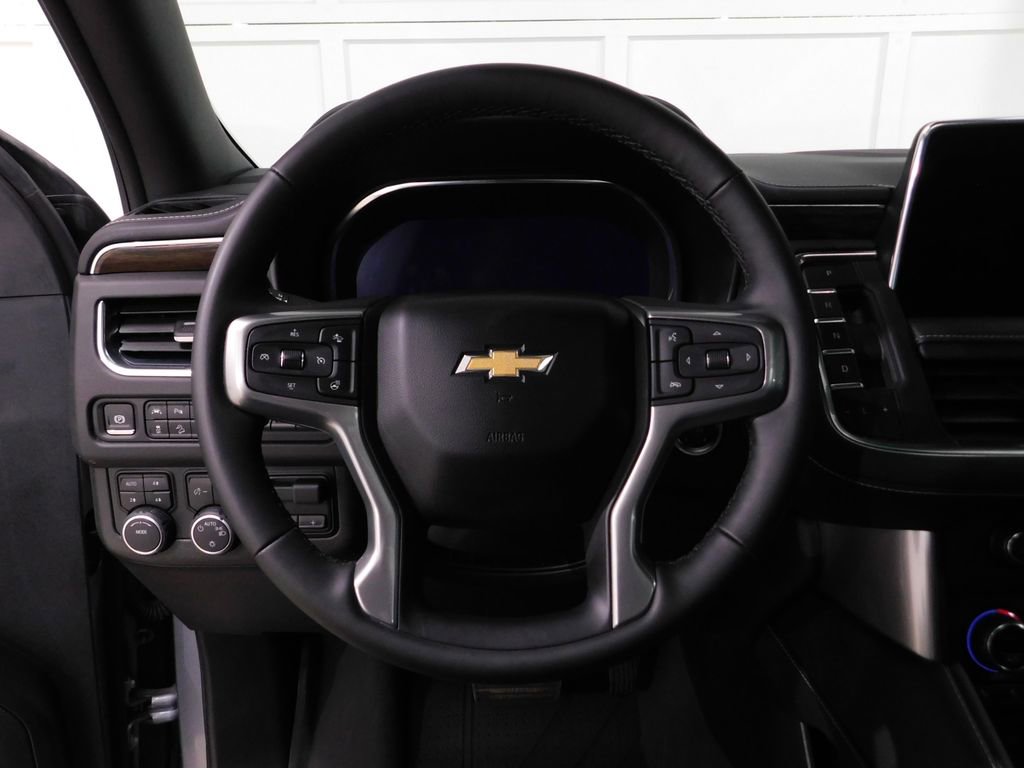 Used 2024 Chevrolet Tahoe Premier w/ Premium Package AWD/4WD image 41