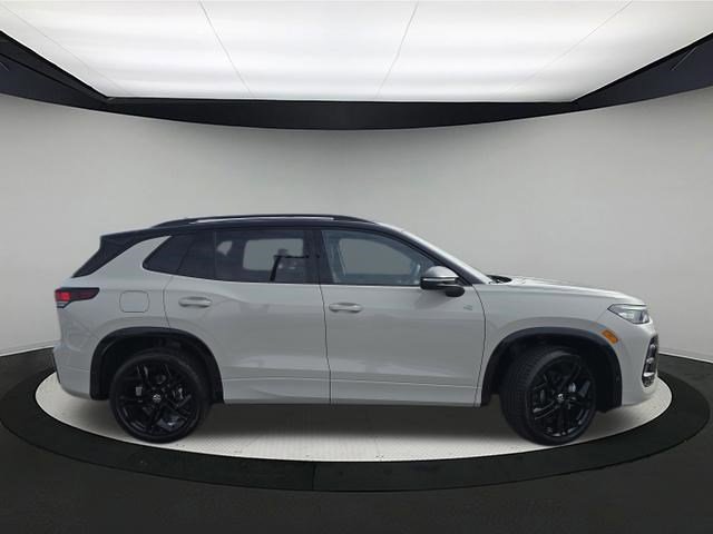 New 2026 Volkswagen Tiguan SE R-Line image 8