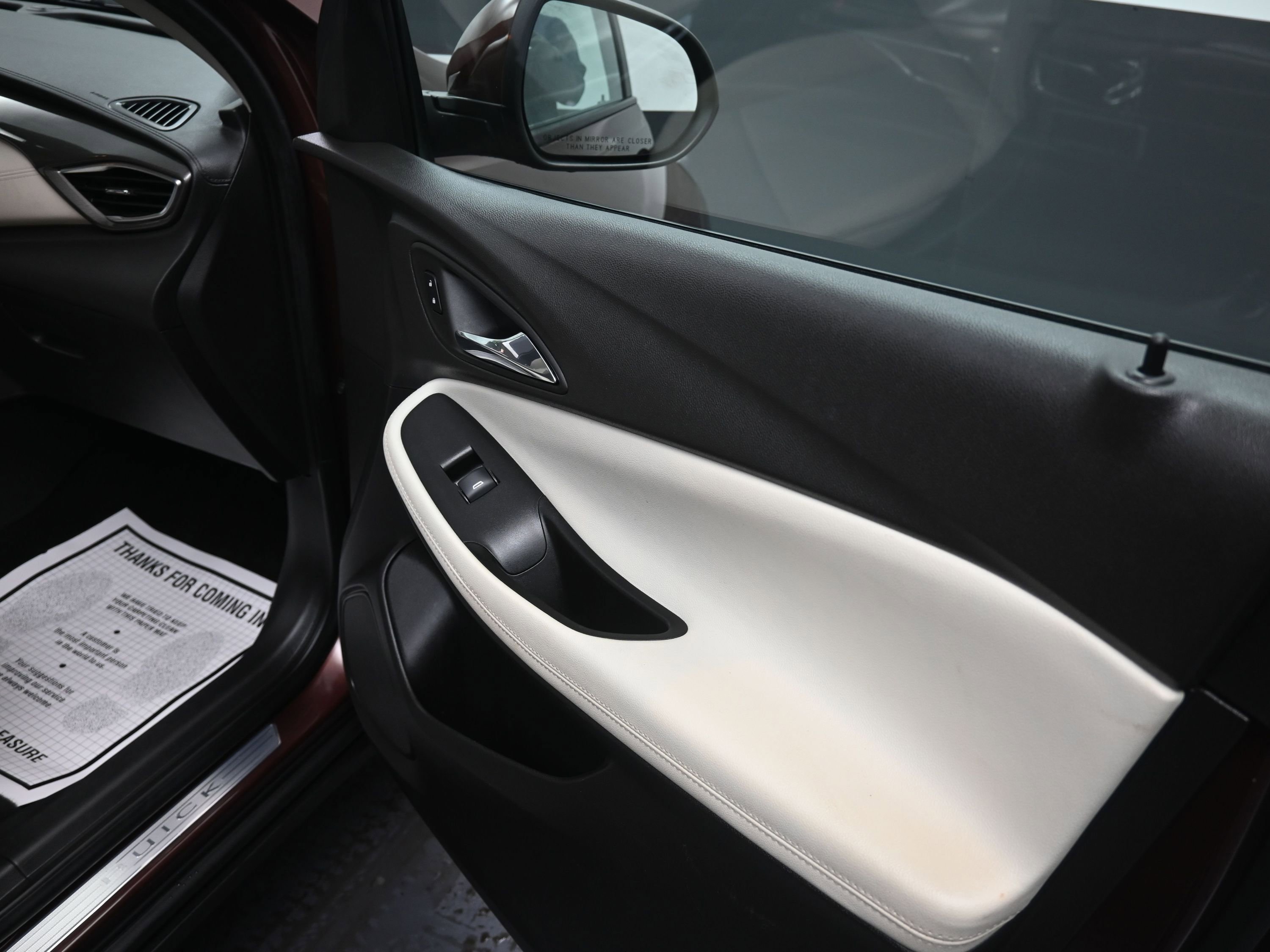 Used 2023 Buick Encore GX Preferred image 28