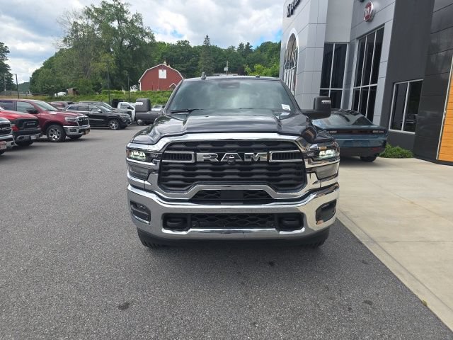 Used 2026 RAM 2500 Big Horn AWD/4WD image 2