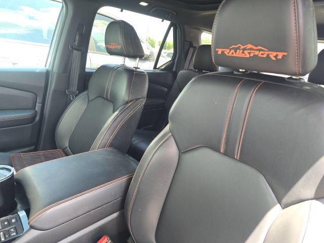 Used 2023 Honda Pilot TrailSport image 8