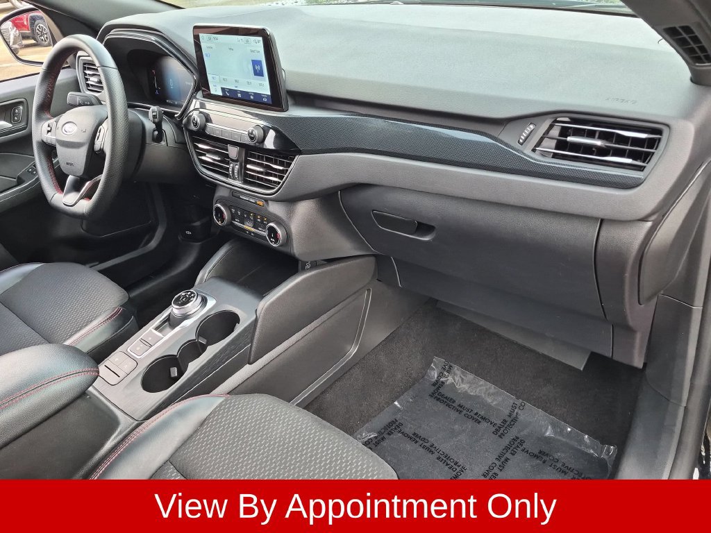 Used 2025 Ford Escape ST-Line FWD image 31