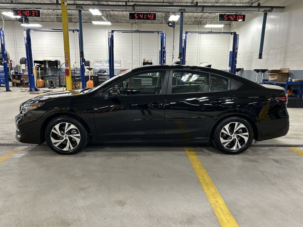 Certified 2025 Subaru Legacy Premium image 5