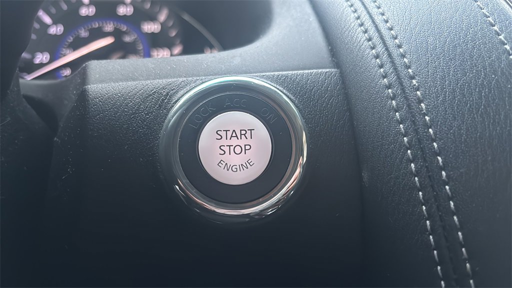 Used 2016 INFINITI QX80 4WD w/ Deluxe Technology Package image 25