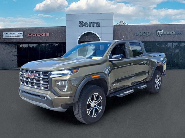 Used 2024 GMC Canyon AT4 w/ AT4 Premium Package AWD/4WD image 3