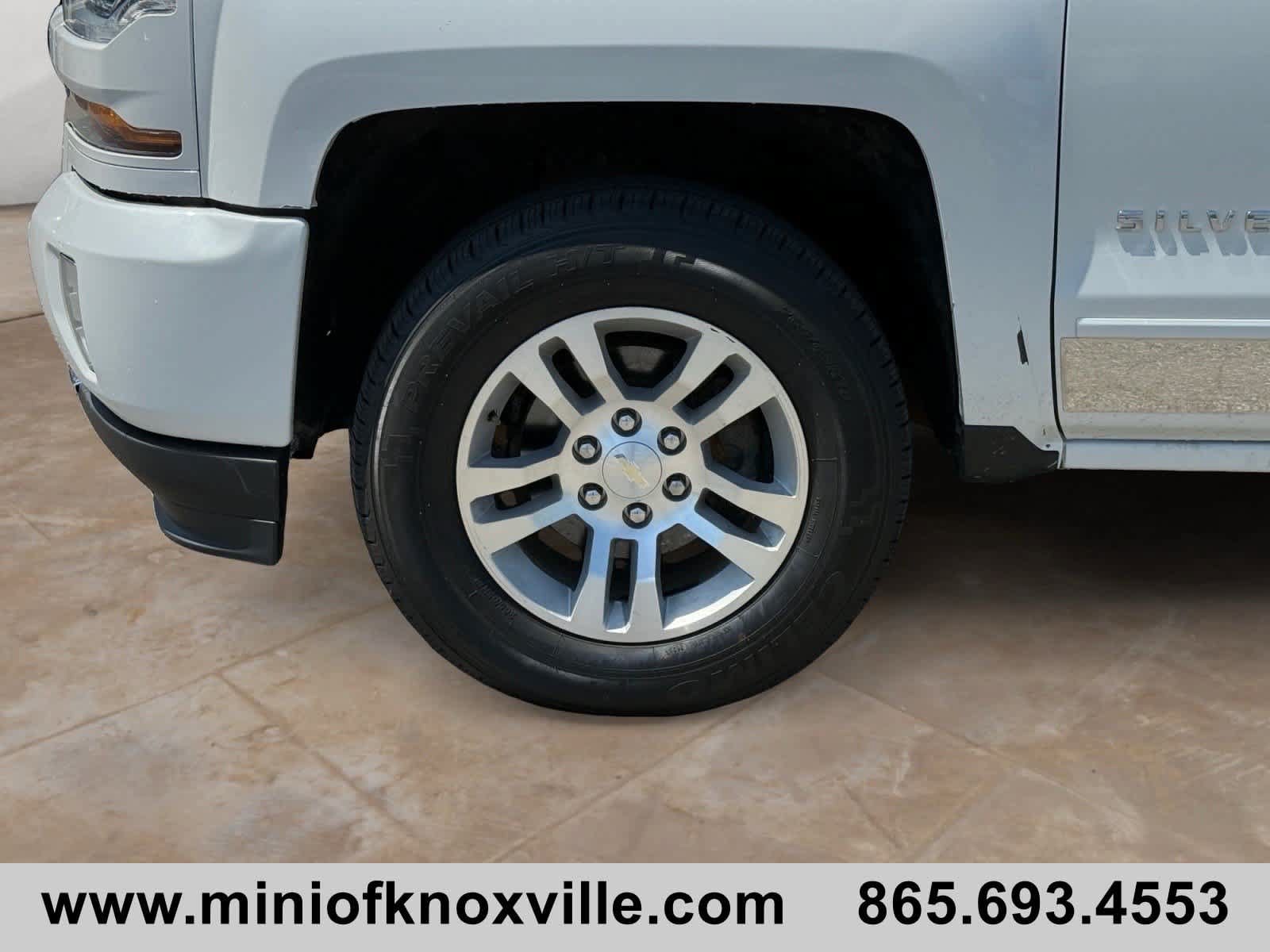 Used 2016 Chevrolet Silverado 1500 LT w/ All Star Edition AWD/4WD image 9