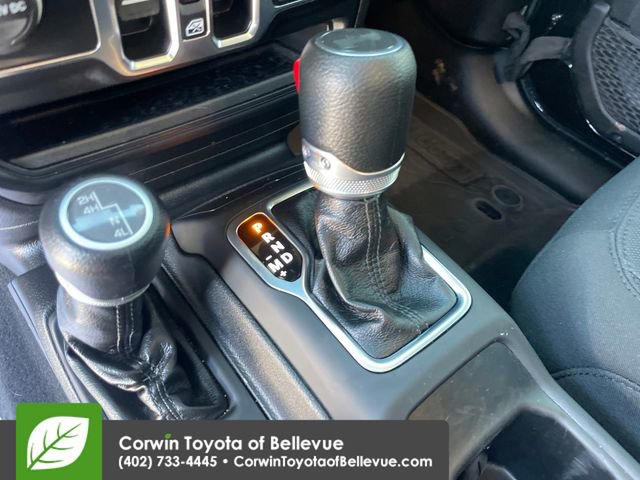 Used 2022 Jeep Wrangler Unlimited Sport AWD/4WD image 22