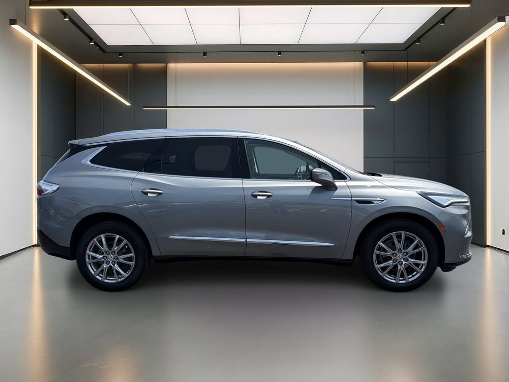 Used 2023 Buick Enclave Essence w/ Experience Buick Package FWD image 7