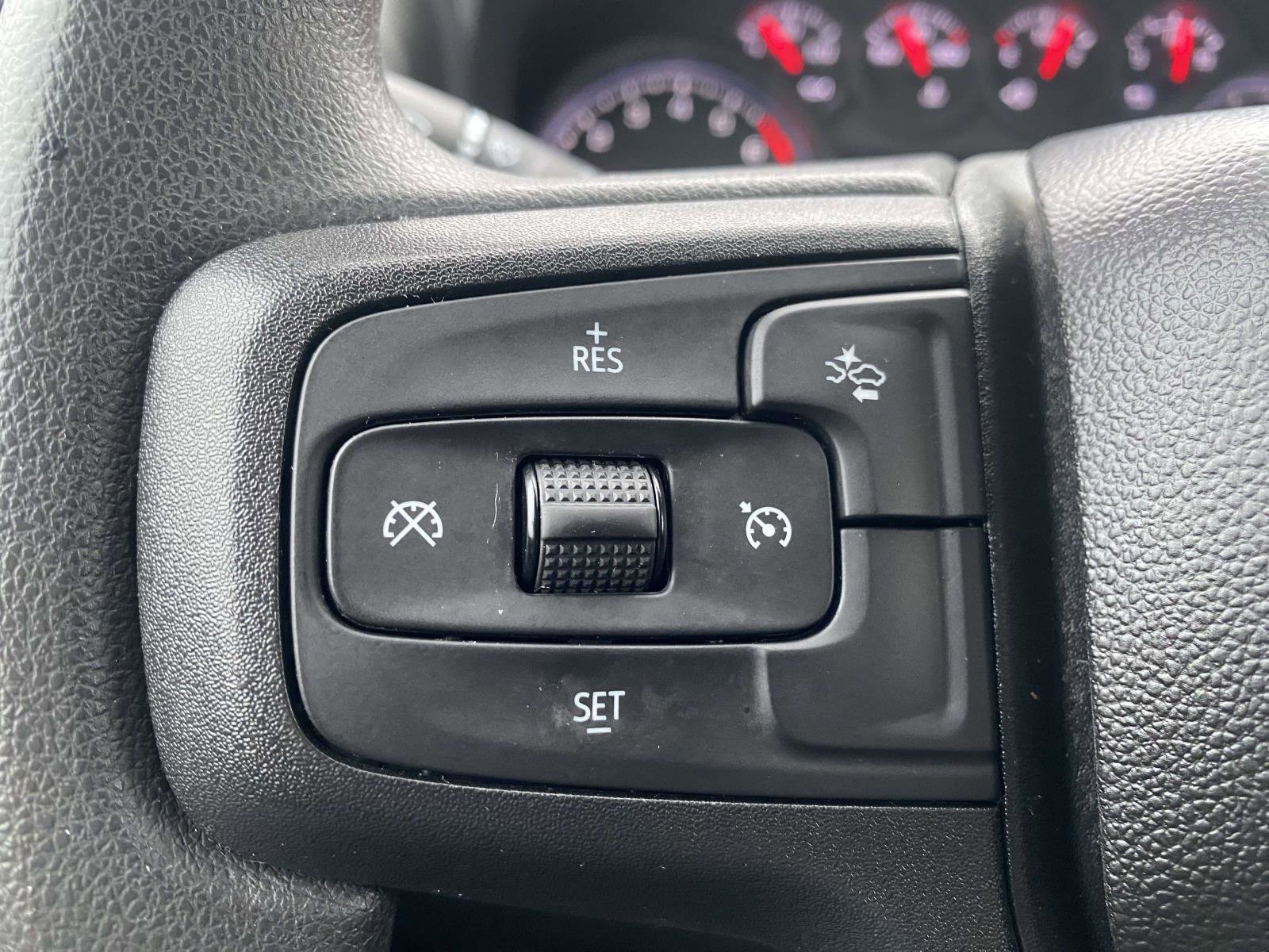 Used 2024 Chevrolet Silverado 1500 Custom image 20