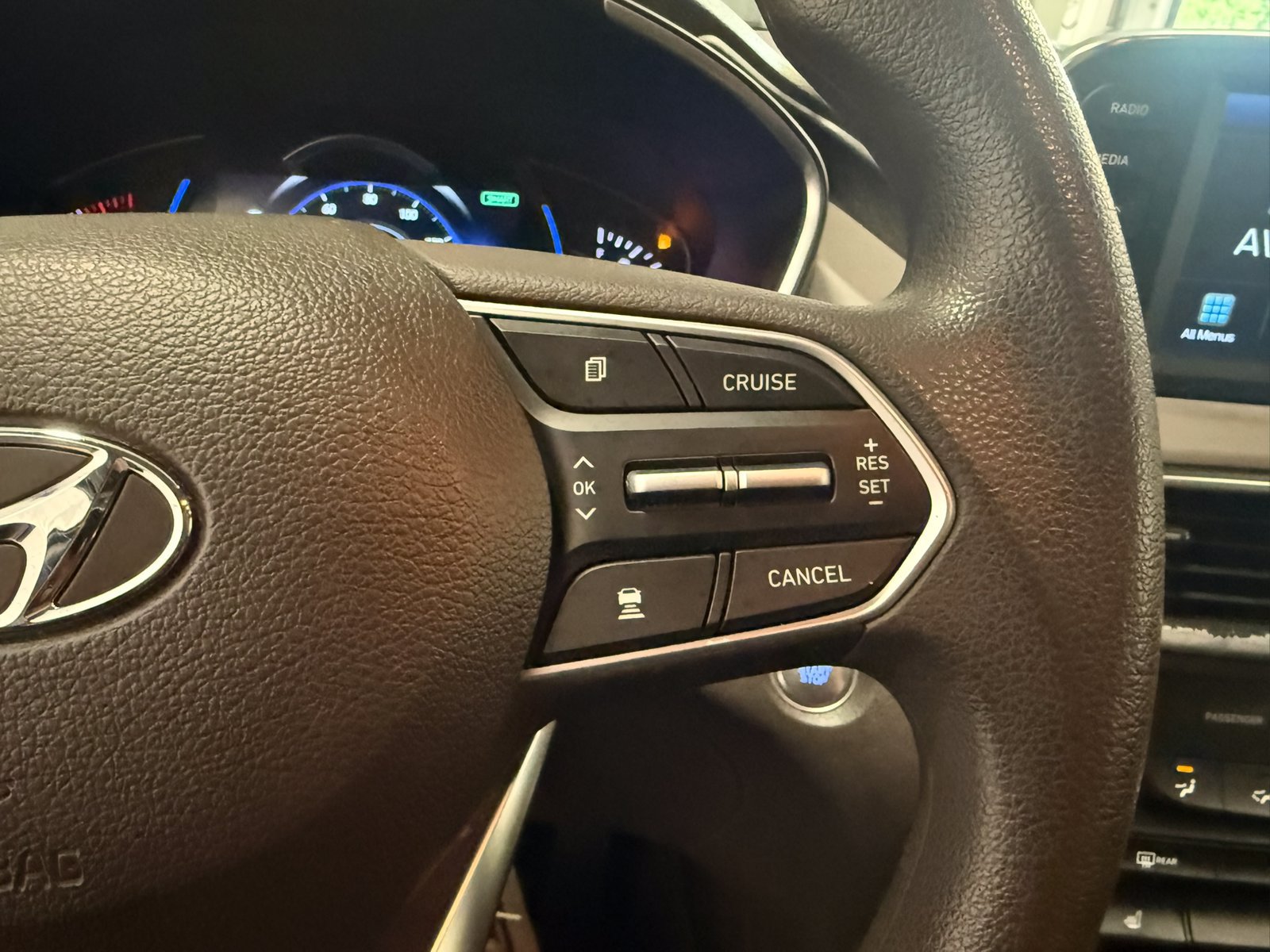 Used 2020 Hyundai Santa Fe SEL AWD/4WD image 33