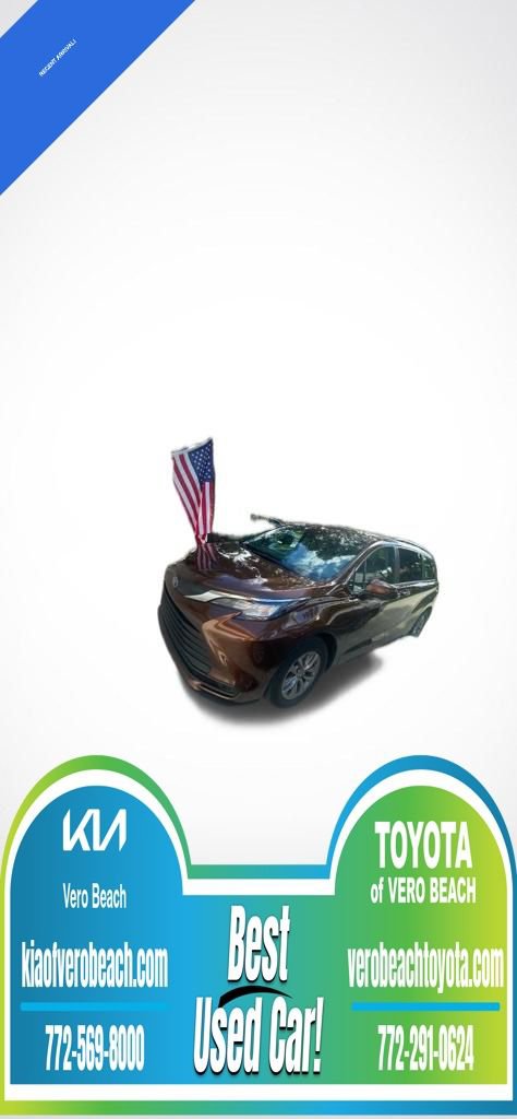 Certified 2023 Toyota Sienna LE image 1
