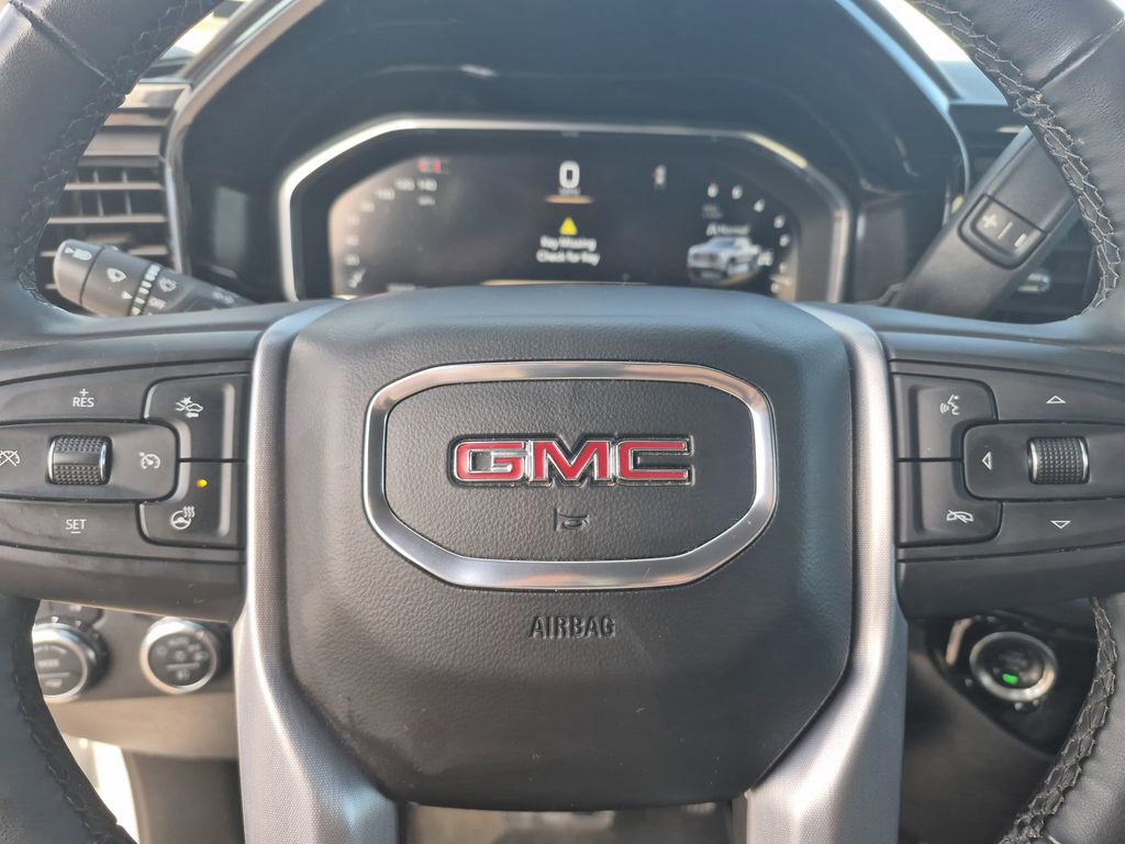 Used 2025 GMC Sierra 1500 SLT image 16