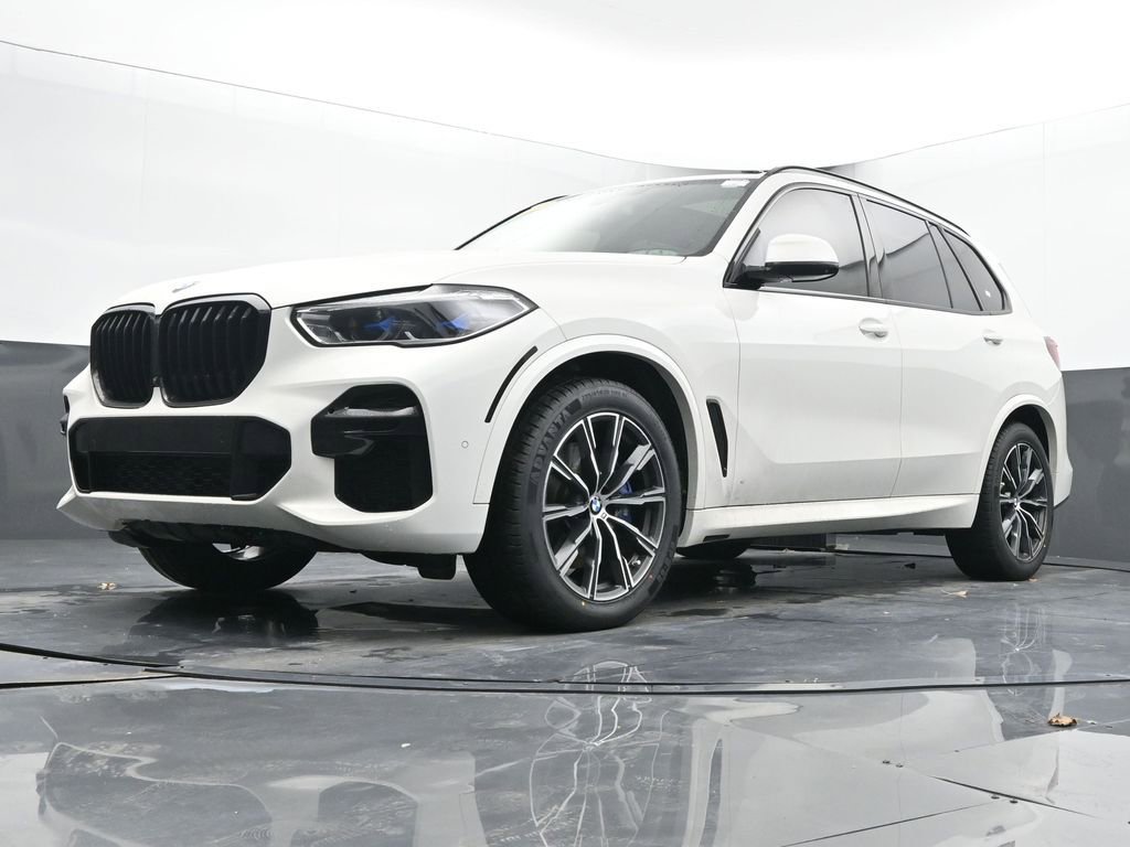 Used 2023 BMW X5 xDrive40i w/ Executive Package image 49