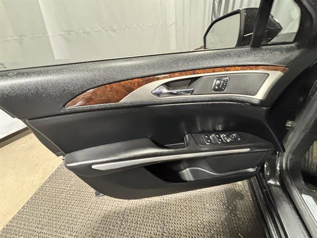 Used 2015 Lincoln MKZ w/ Equipment Group 102A Reserve image 13