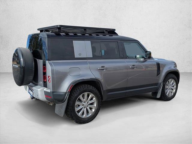 Used 2021 Land Rover Defender 110 SE image 5