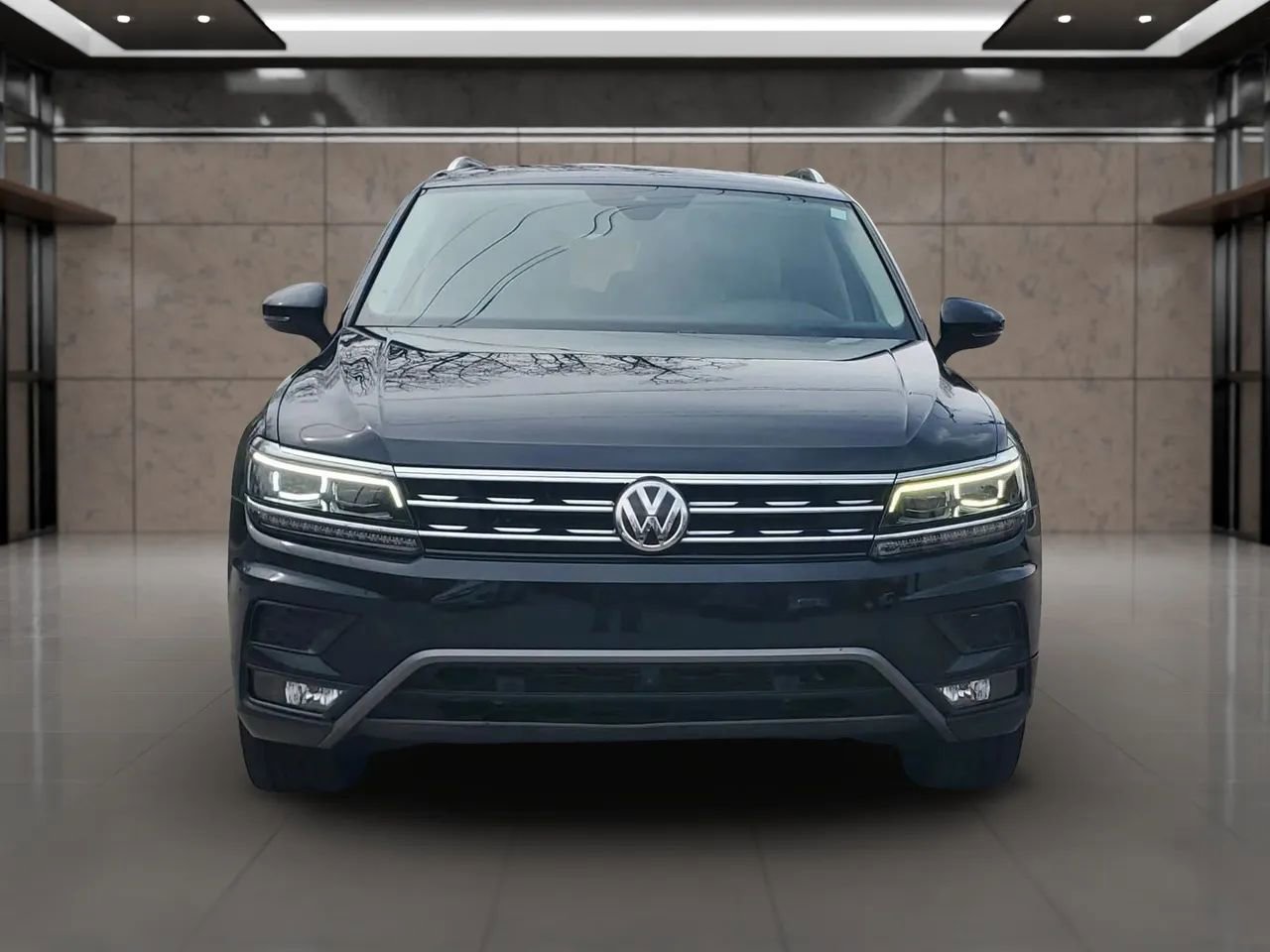 Used 2019 Volkswagen Tiguan SEL Premium image 6