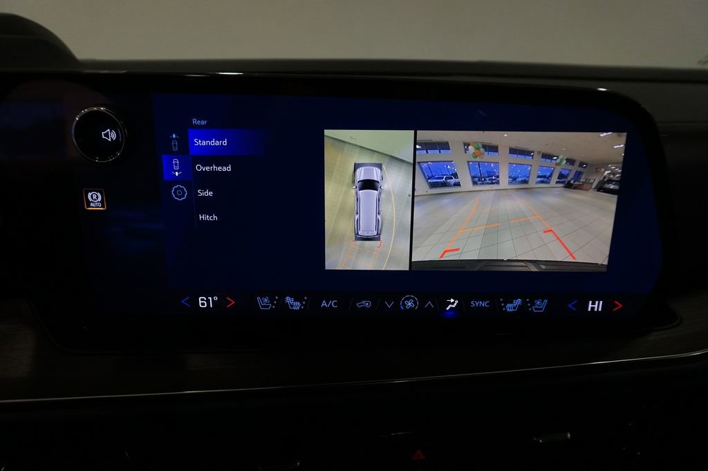 New 2026 Chevrolet Suburban High Country image 19