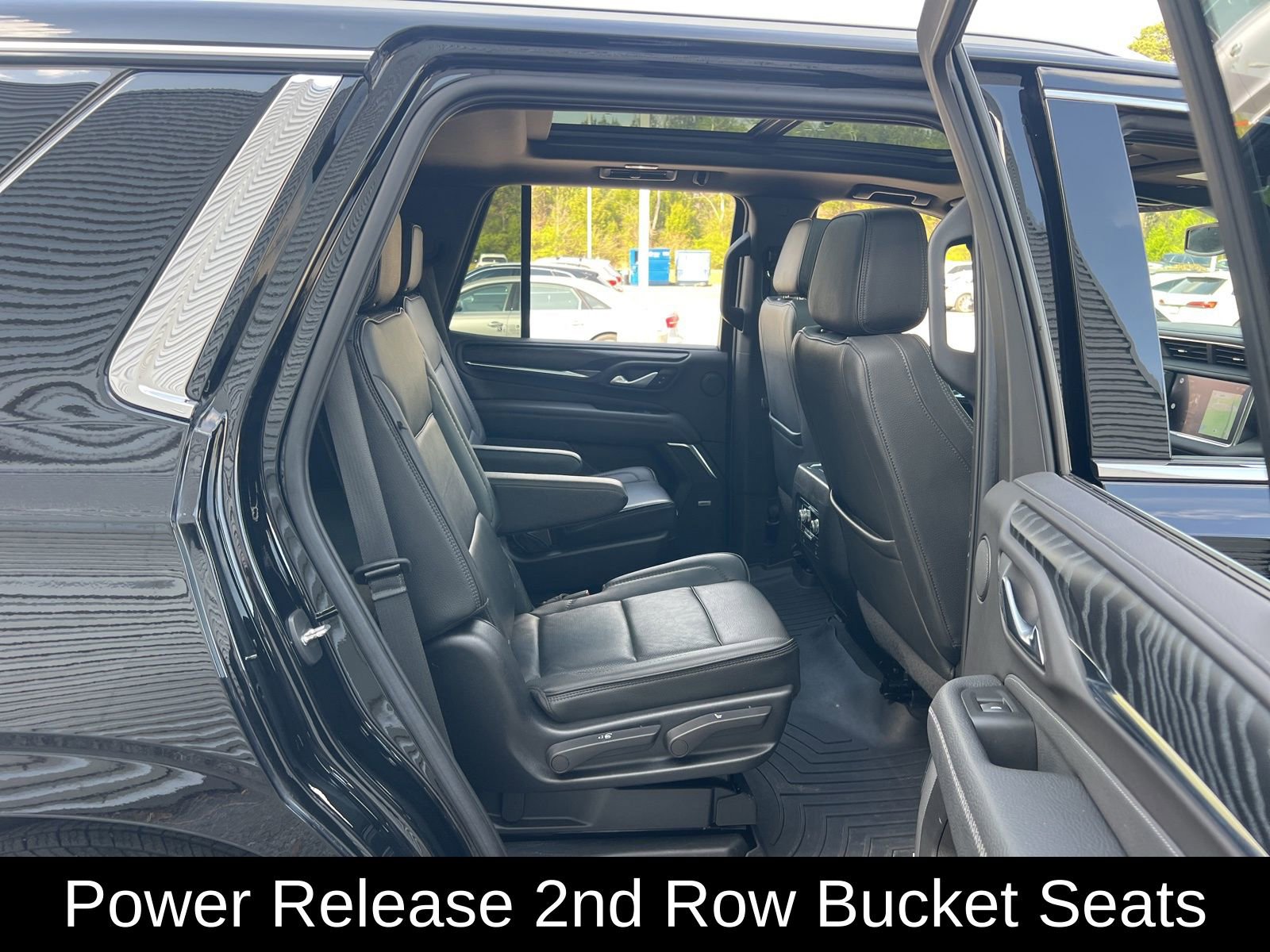 Used 2022 GMC Yukon Denali image 43