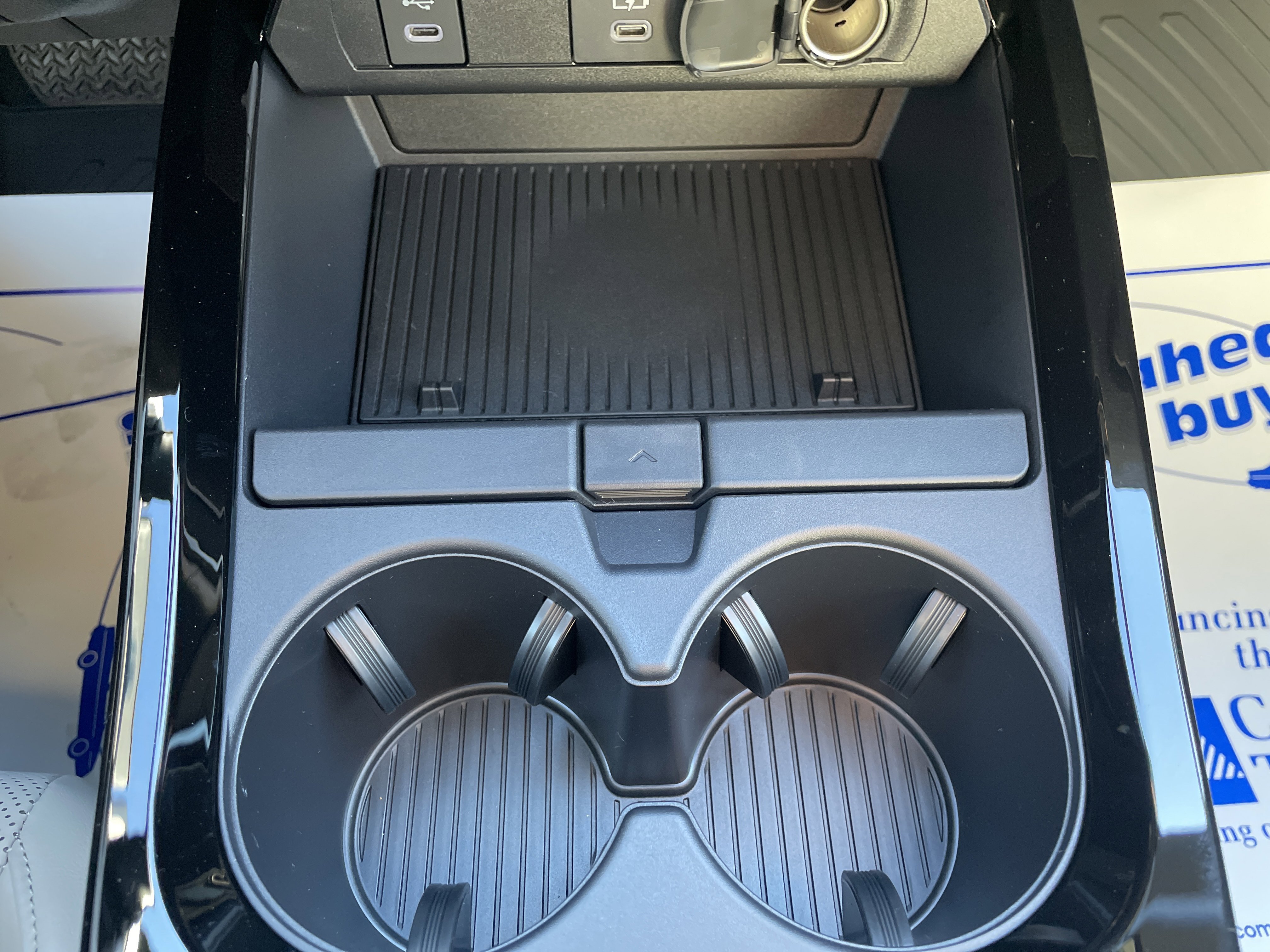 New 2026 Toyota Prius XLE image 17