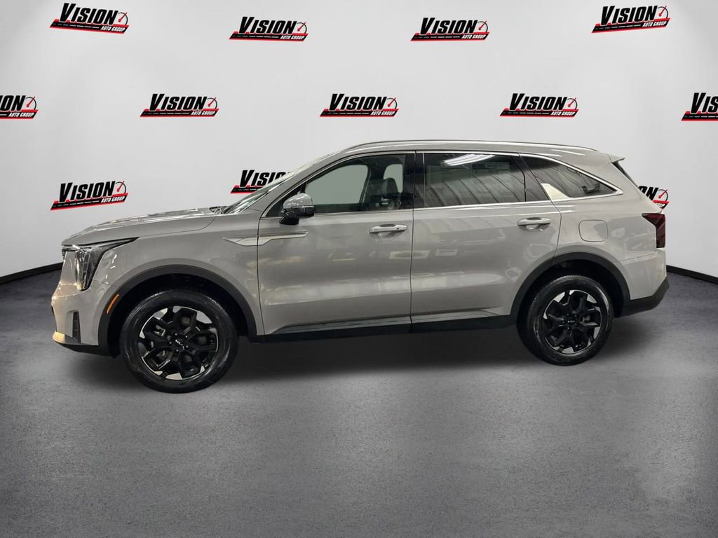 New 2026 Kia Sorento S image 8