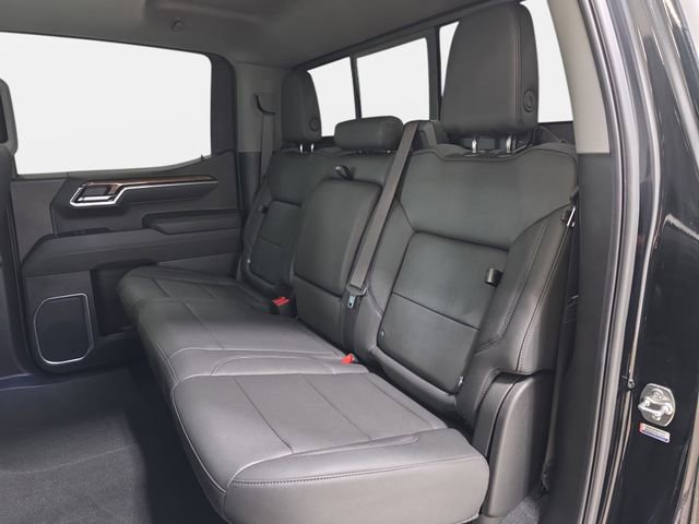 Used 2025 Chevrolet Silverado 1500 LT Trail Boss w/ Convenience Package II AWD/4WD image 13