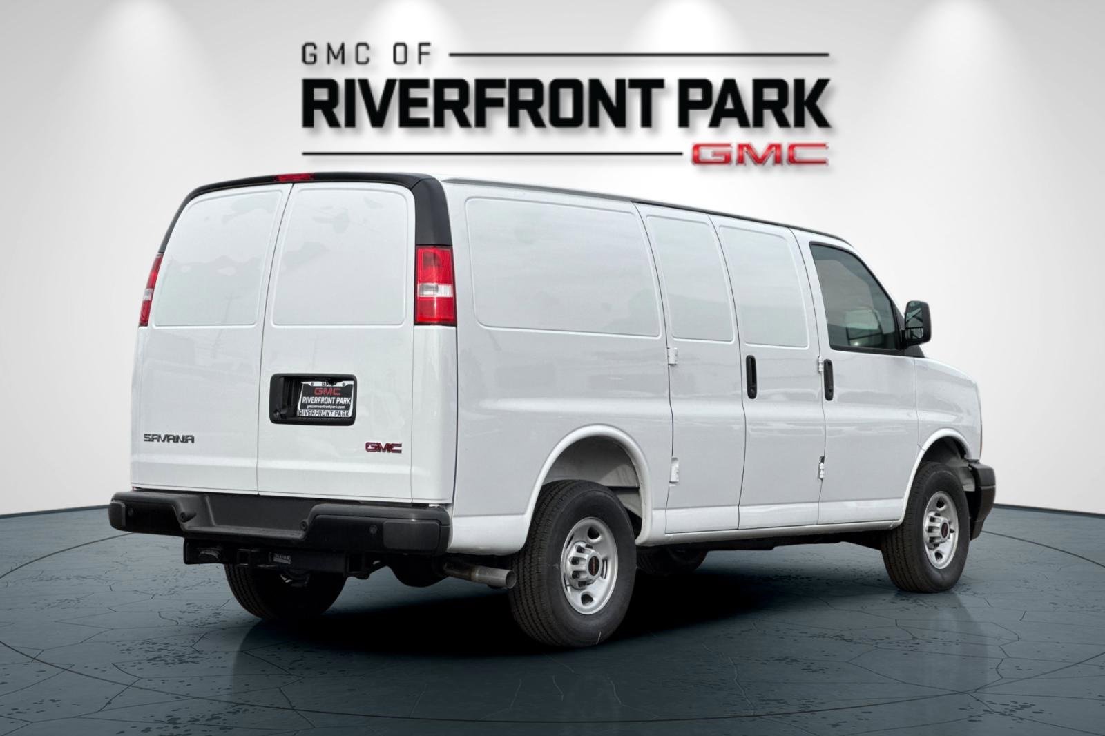 New 2025 GMC Savana 2500 w/ Driver Convenience Package image 3