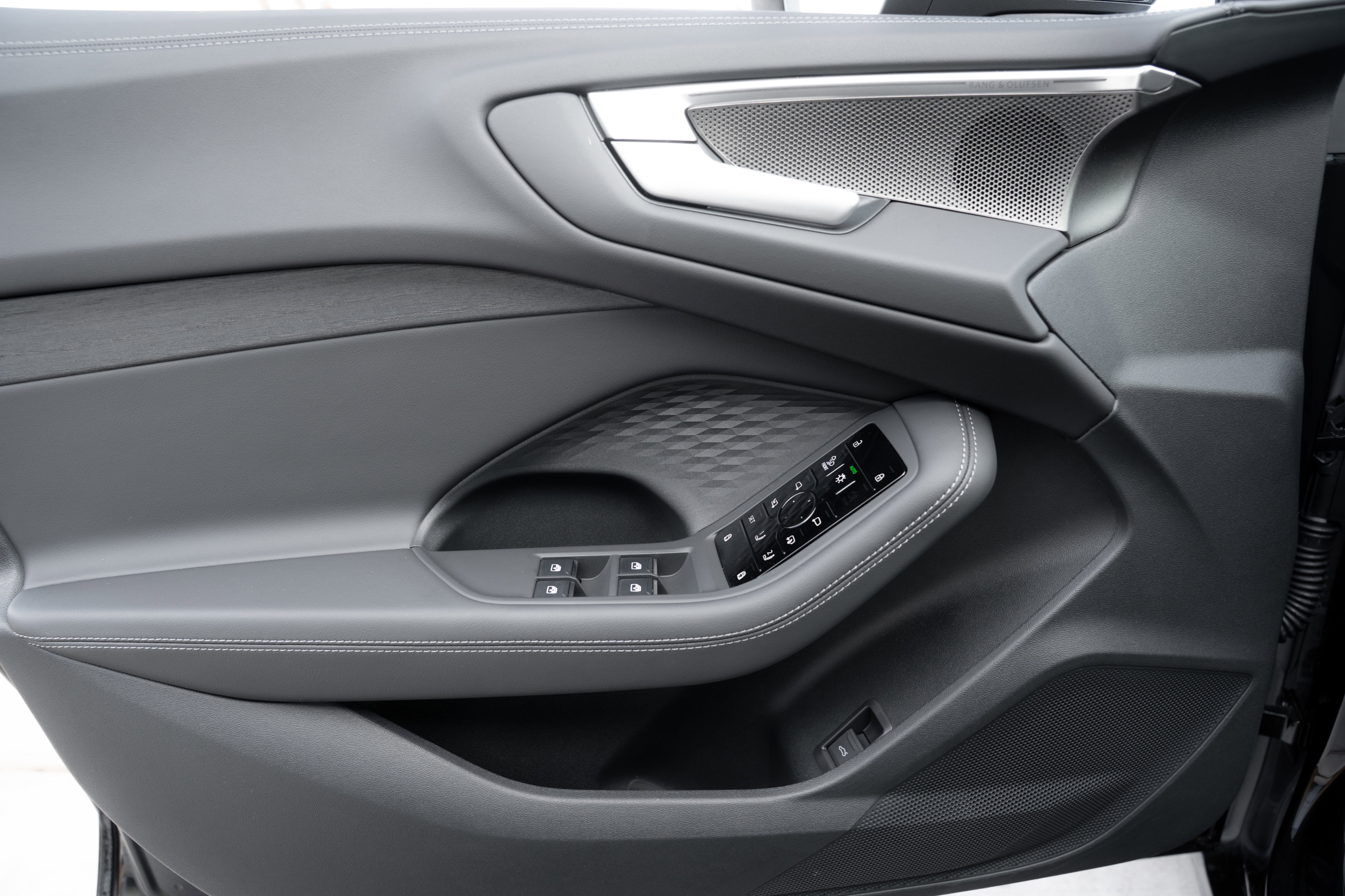 Certified 2025 Audi A5 2.0T Premium Plus w/ Premium Plus image 17