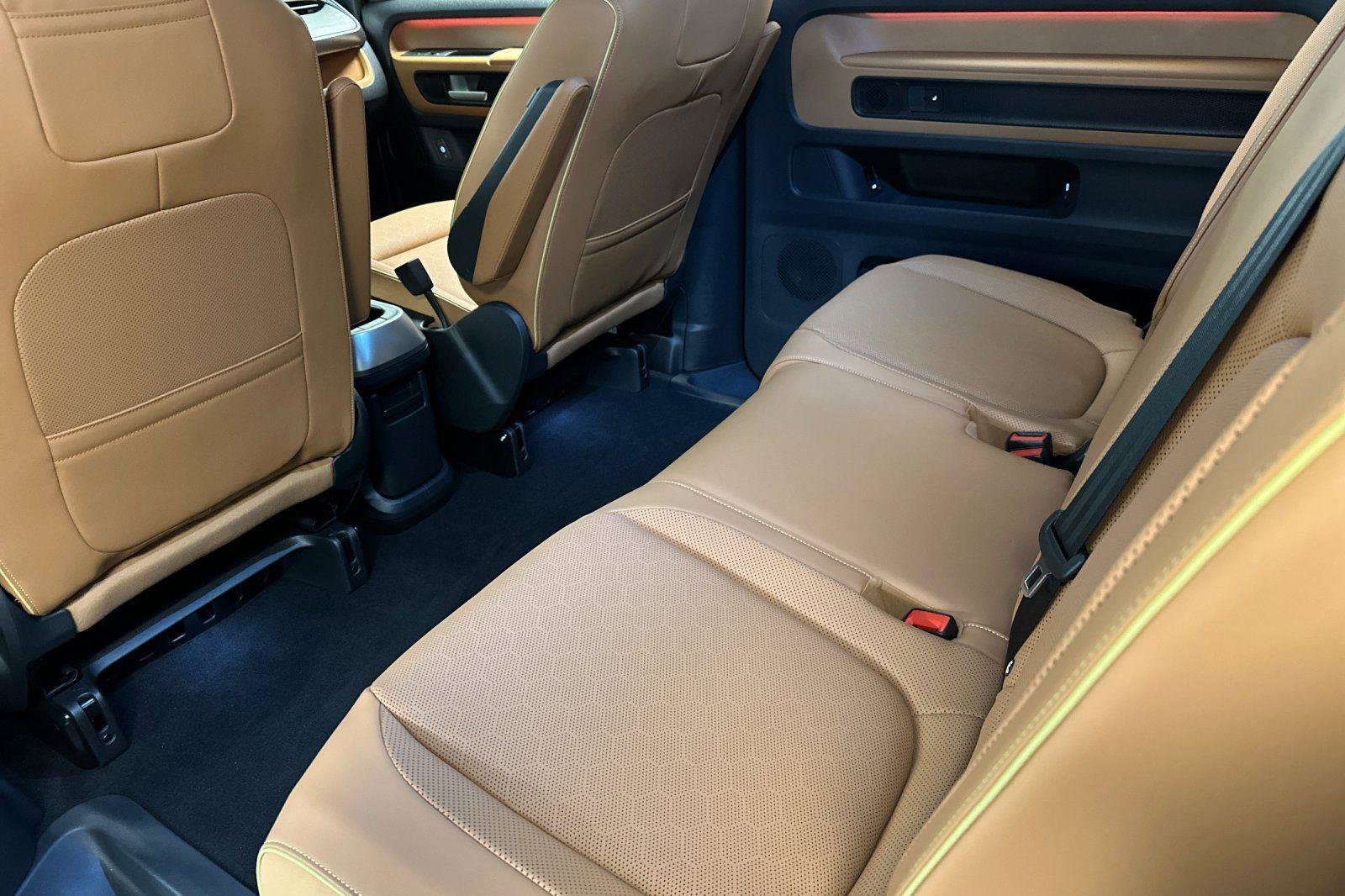 New 2025 Volkswagen ID. Buzz Pro S image 11