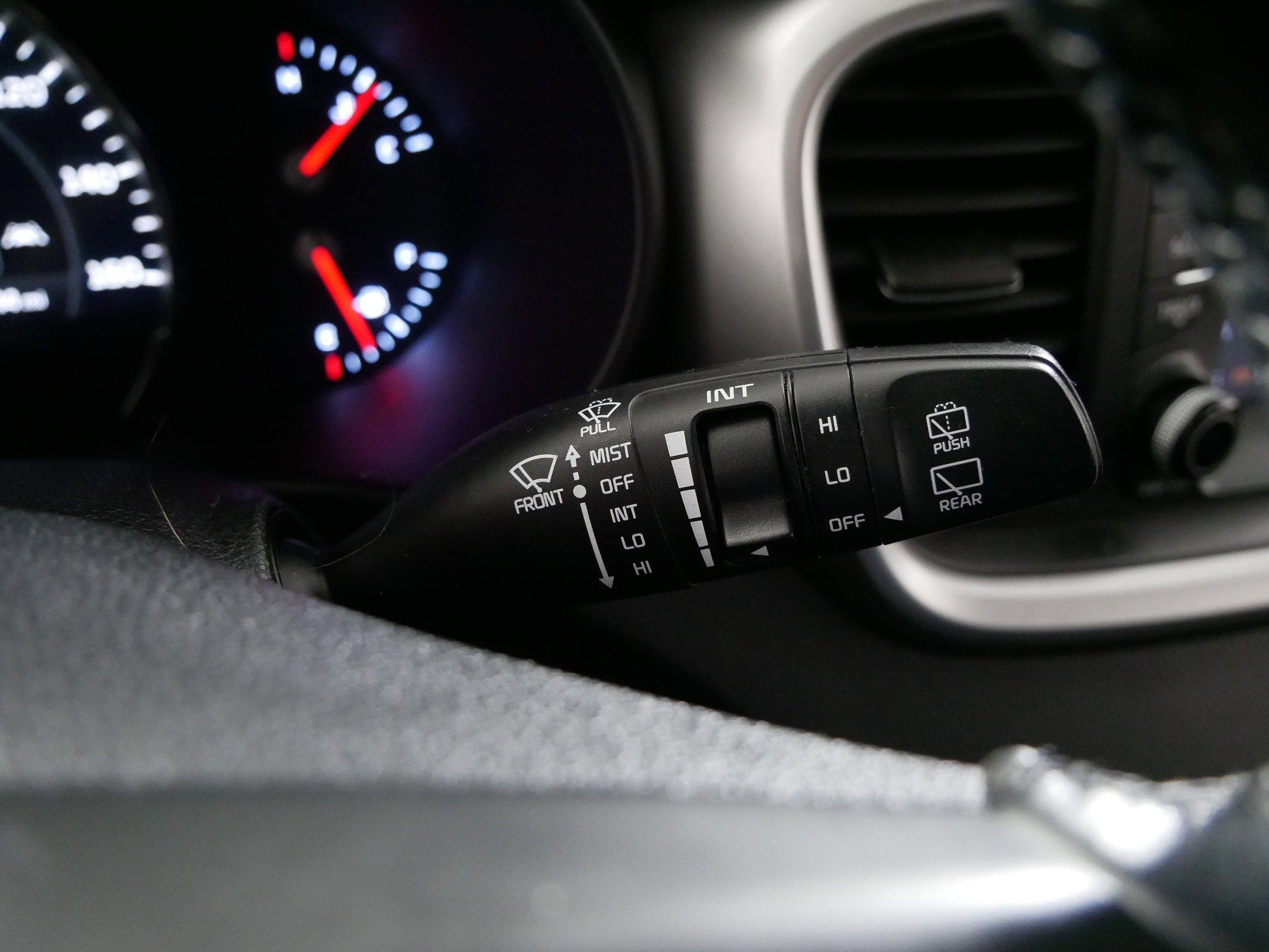 Used 2017 Kia Sorento LX w/ LX V6 Convenience Package image 31