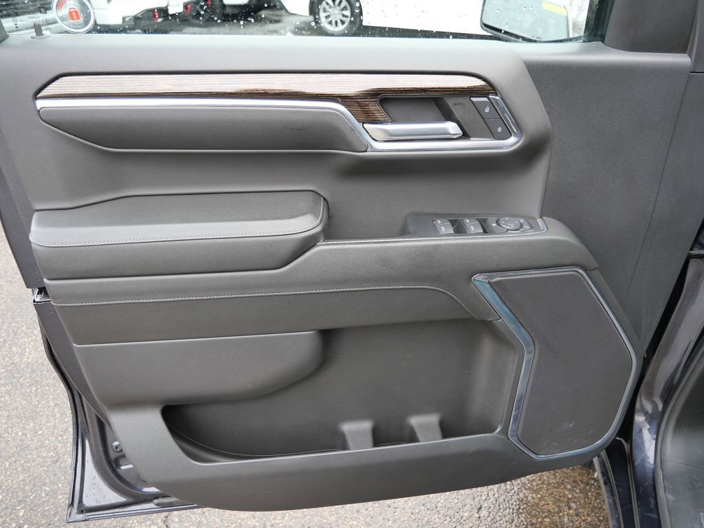 Used 2024 GMC Sierra 1500 Elevation image 27