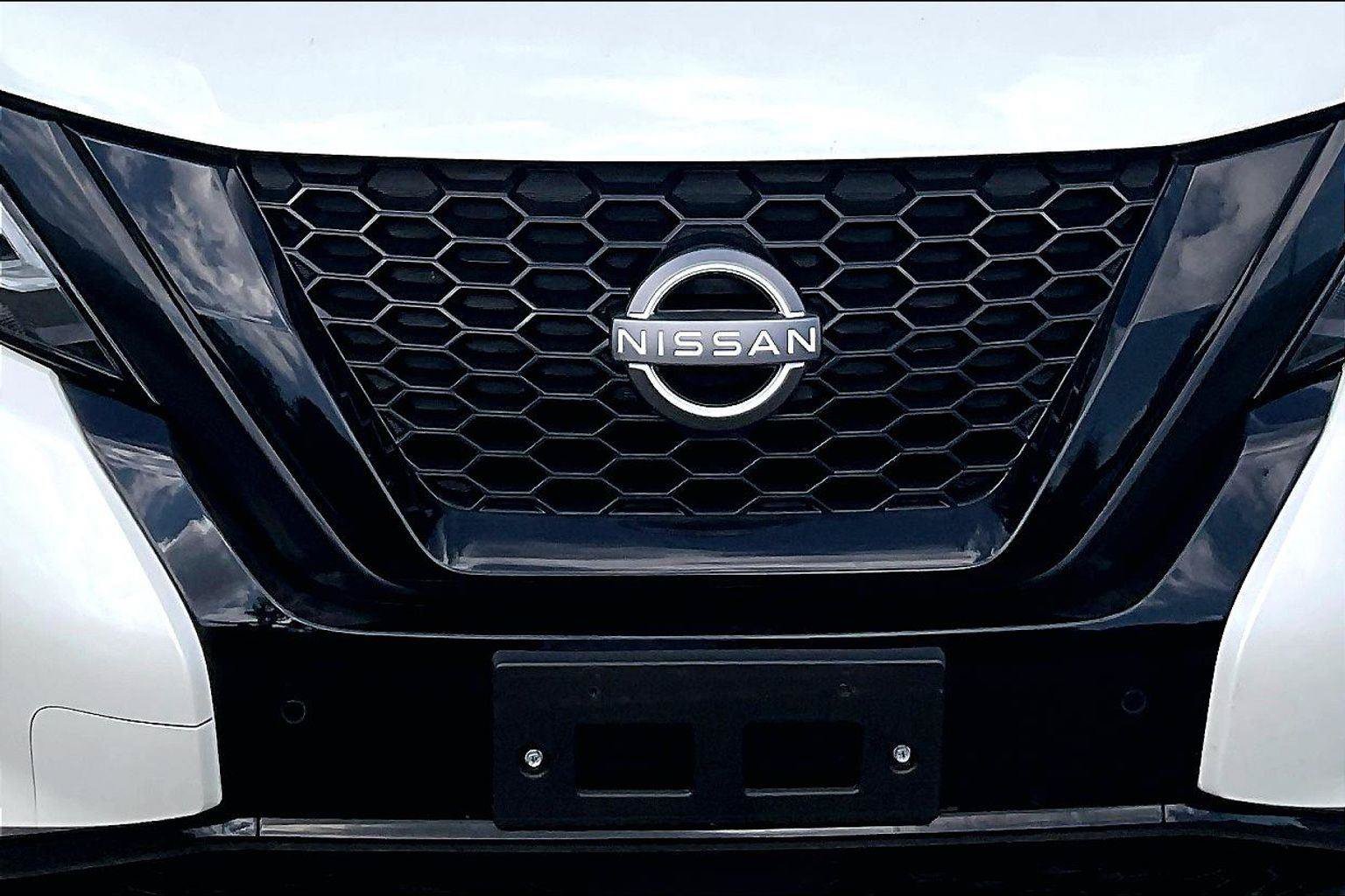Certified 2024 Nissan Murano SV w/ SV Midnight Edition Package AWD/4WD image 10