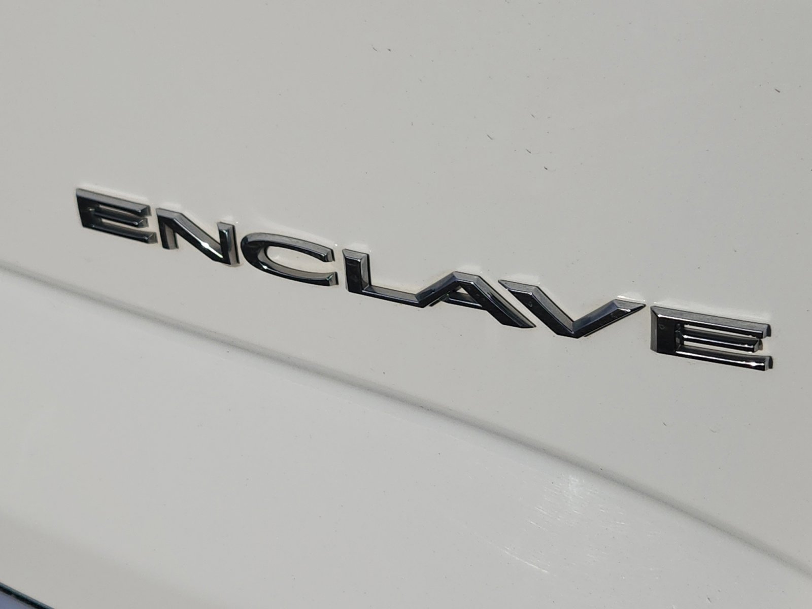 Used 2019 Buick Enclave Essence image 25