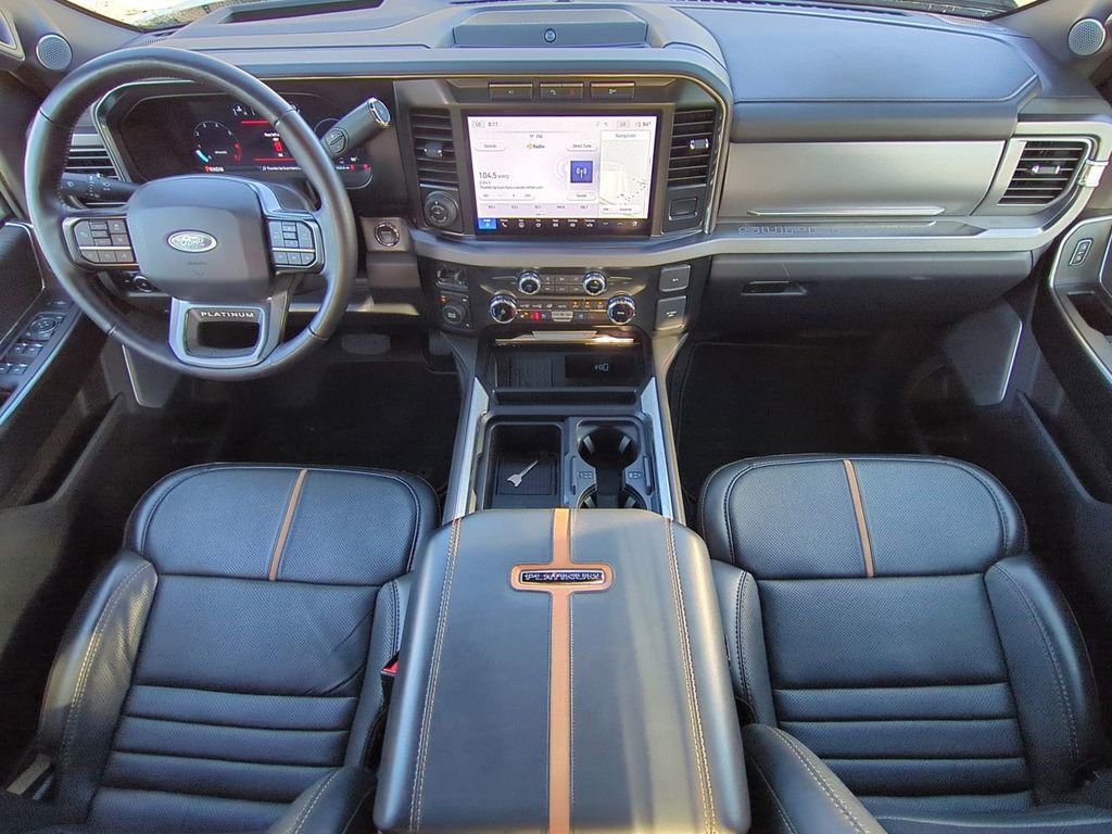Used 2024 Ford F250 Platinum image 15
