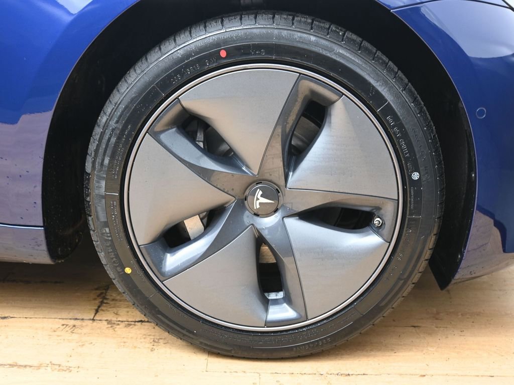 Used 2019 Tesla Model 3 Standard Range Plus image 14