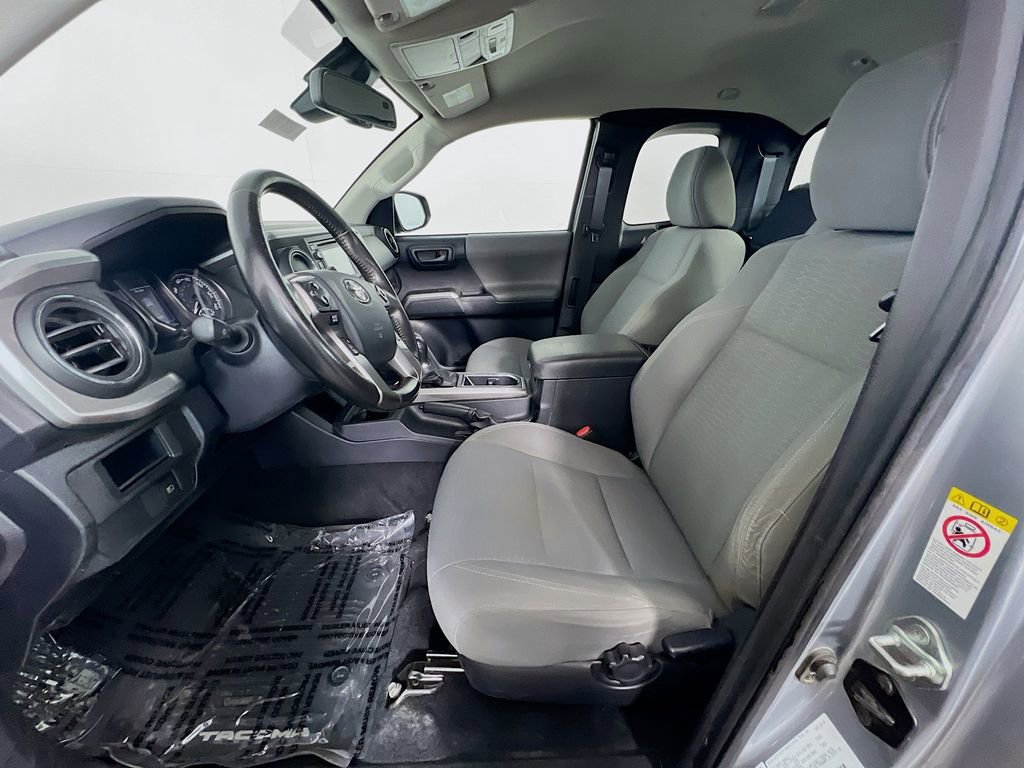 Used 2019 Toyota Tacoma SR5 AWD/4WD image 20