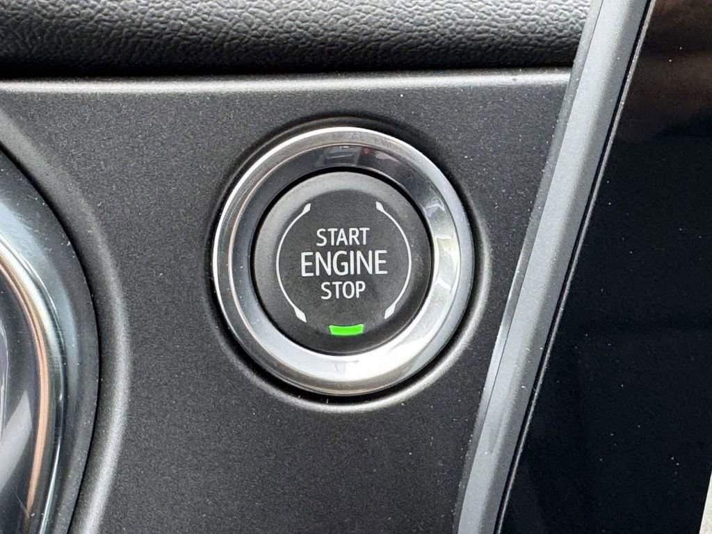 New 2026 Chevrolet Blazer LT w/ Sound & Technology Package FWD image 8