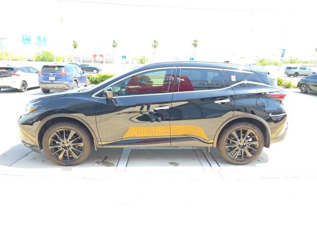 Used 2024 Nissan Murano SV w/ SV Midnight Edition Package image 7