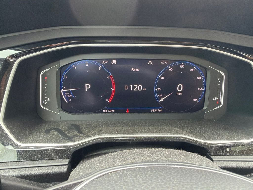 Used 2019 Volkswagen Jetta SEL w/ Cold Weather Package FWD image 8