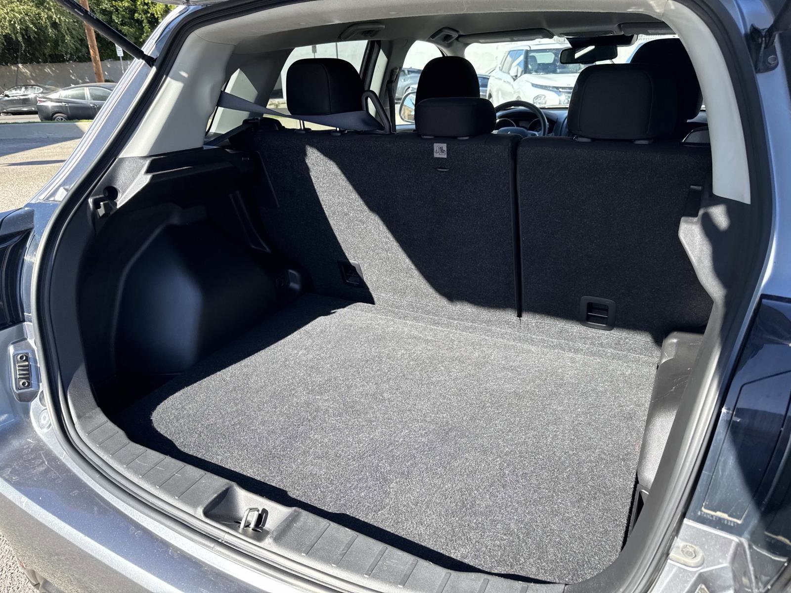 Used 2023 Mitsubishi Outlander Sport ES image 5