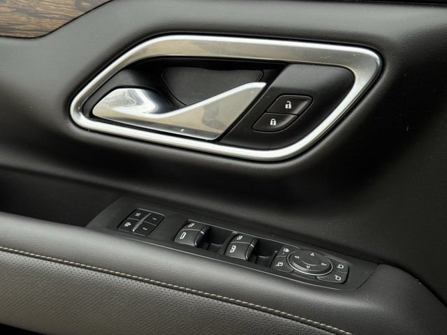 Used 2021 Chevrolet Tahoe Premier RWD image 25