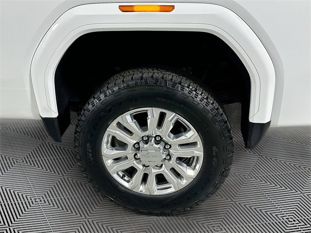 Used 2023 GMC Sierra 3500 Denali w/ Denali Ultimate Package image 26