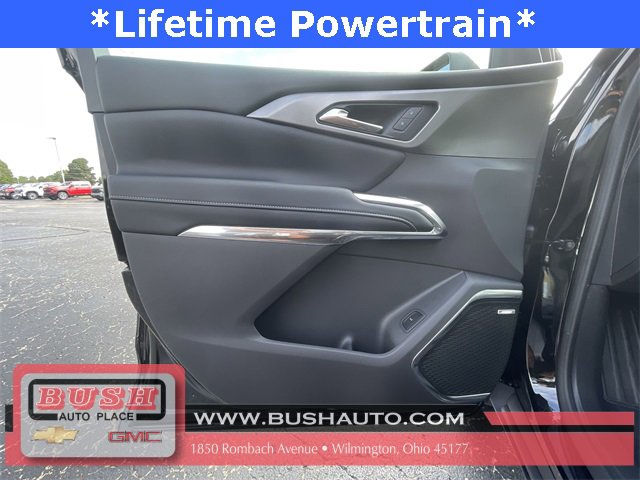 New 2026 Chevrolet Traverse LT w/ Enhanced Driving Package image 23