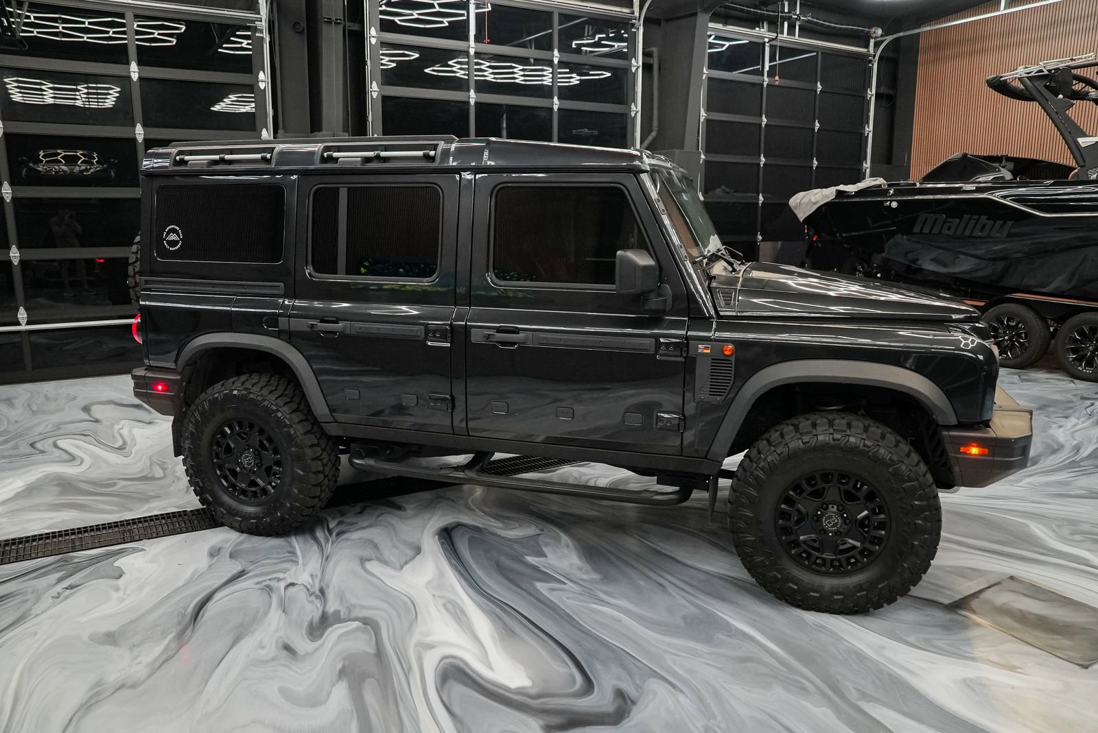 Used 2024 INEOS Grenadier Fieldmaster Edition AWD/4WD image 10